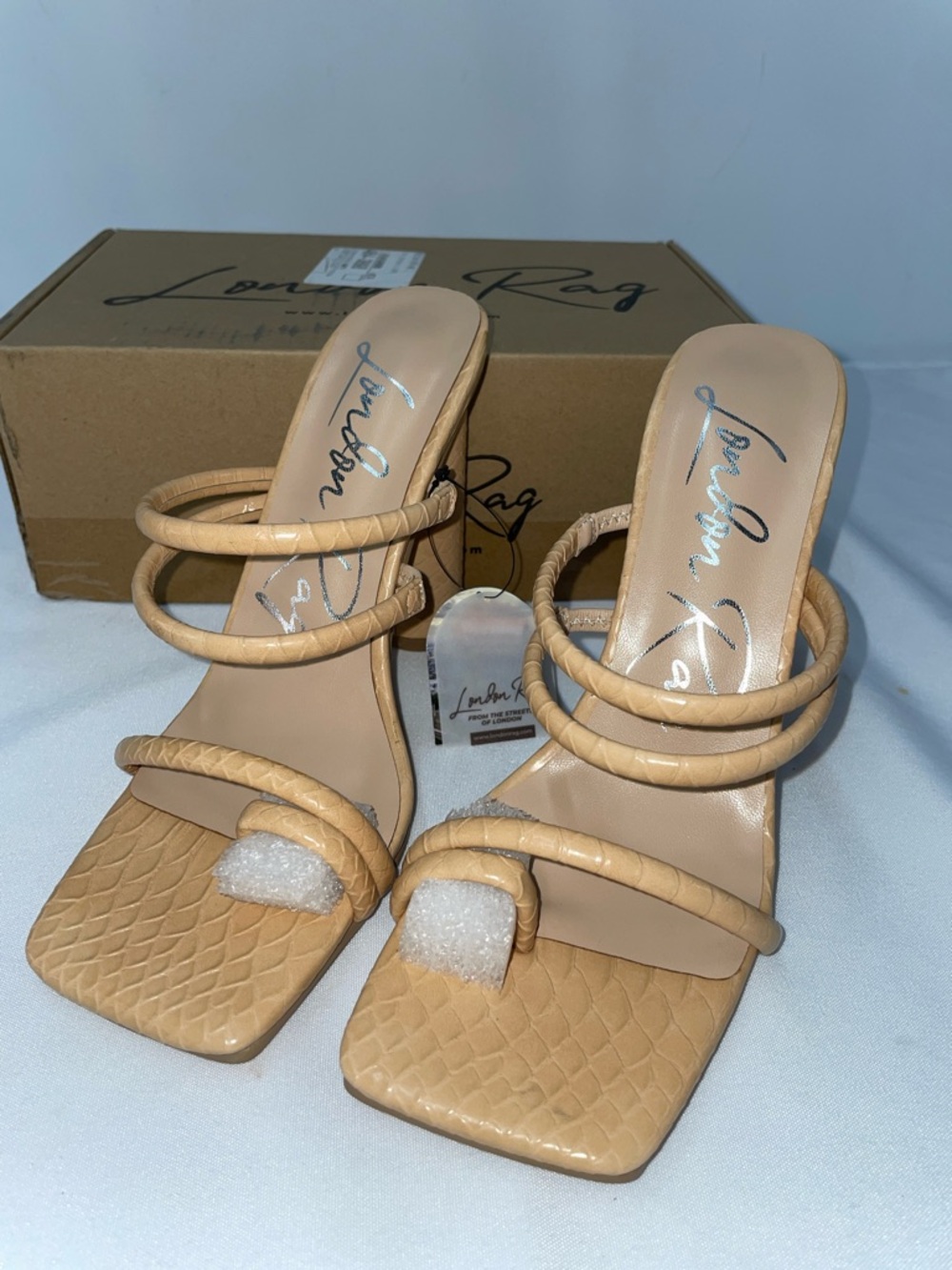 LONDON RAG DANDELION BLOCK HEELED SANDALS FTL-04-195